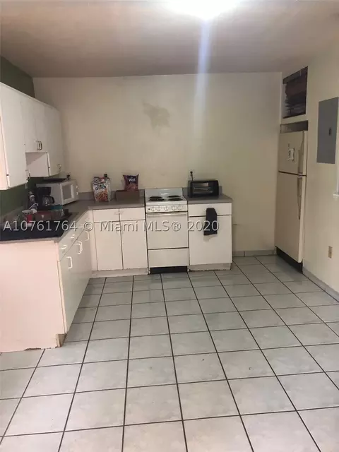 731 E 5th St, Hialeah, FL 33010 photo 11
