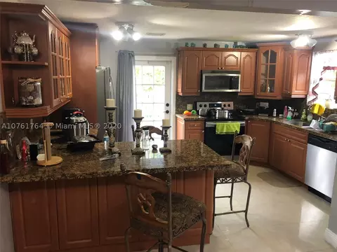 731 E 5th St, Hialeah, FL 33010 photo 6