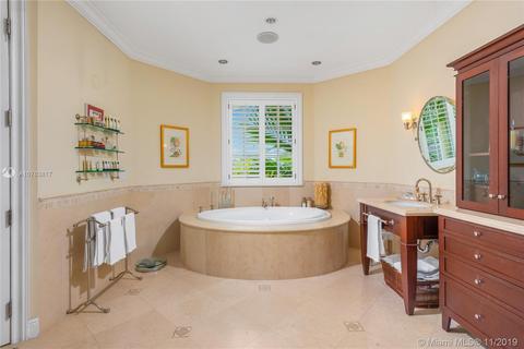 380 Harbor Ct, Key Biscayne, FL 33149 photo 21