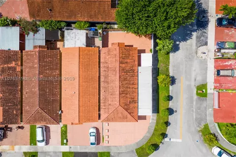 4392 W 9th Ct, Hialeah, FL 33012 photo 25