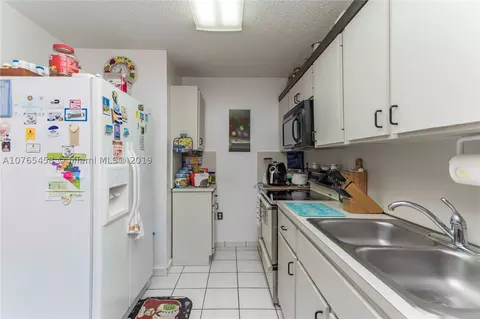 4392 W 9th Ct, Hialeah, FL 33012 photo 6