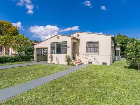 109 E 13th St, Hialeah, FL 33010 photo 2