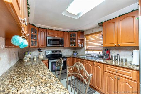 6224 E 5th Ave, Hialeah, FL 33013 photo 5