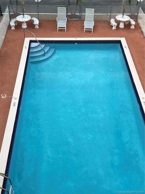 1075 W 68 #308, Hialeah, FL 33014 photo 2