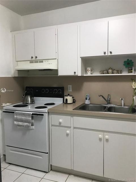 1075 W 68 #308, Hialeah, FL 33014 photo 4