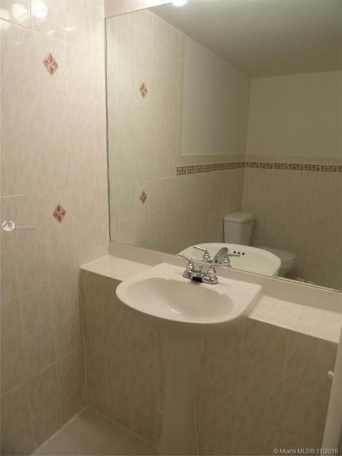 1900 W 68 St #G301, Hialeah, FL 33014 photo 12