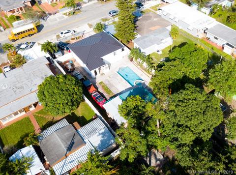 662 E 44th St, Hialeah, FL 33013 photo 8