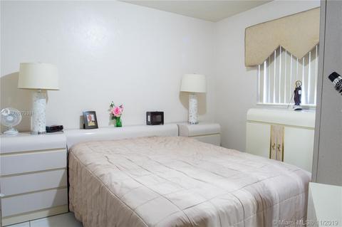 298 E 21st St, Hialeah, FL 33010 photo 11