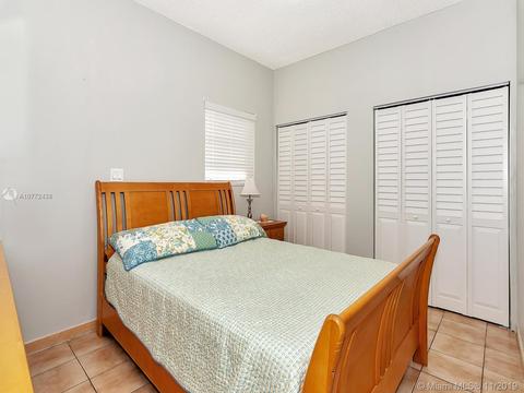 222 E 37th St, Hialeah, FL 33013 photo 30