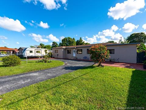 222 E 37th St, Hialeah, FL 33013 photo 4