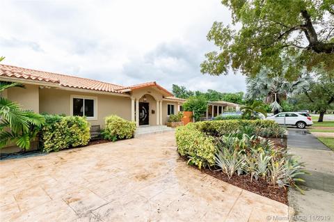 580 La Villa Dr, Miami Springs, FL 33166 photo 6
