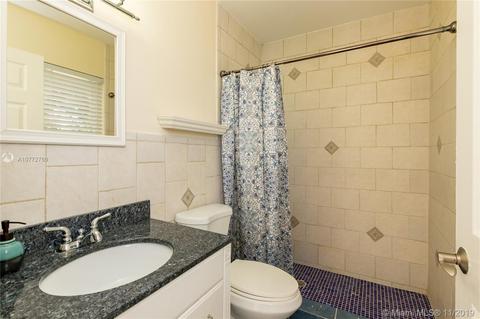 580 La Villa Dr, Miami Springs, FL 33166 photo 44