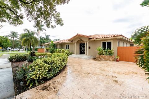 580 La Villa Dr, Miami Springs, FL 33166 photo 5