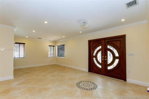 580 La Villa Dr, Miami Springs, FL 33166 photo 15