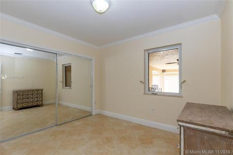580 La Villa Dr, Miami Springs, FL 33166 photo 35