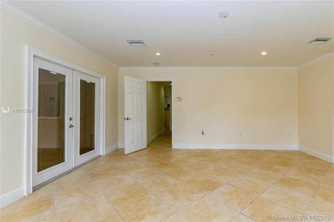 580 La Villa Dr, Miami Springs, FL 33166 photo 59