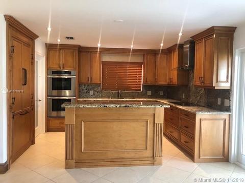 2761 NE 53rd St, Lighthouse Point, FL 33064 photo 3