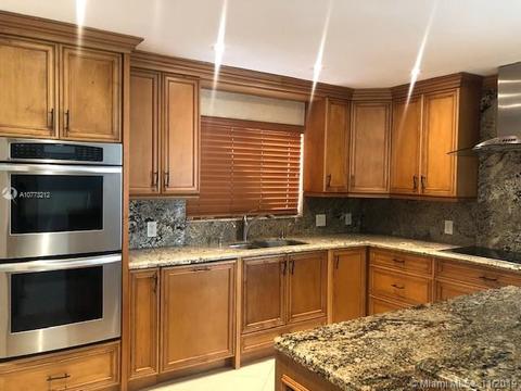 2761 NE 53rd St, Lighthouse Point, FL 33064 photo 5