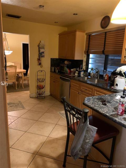 8410 Menteith Ter, Miami Lakes, FL 33016 photo 4