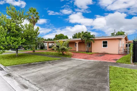 861 E 33rd St, Hialeah, FL 33013 photo 3