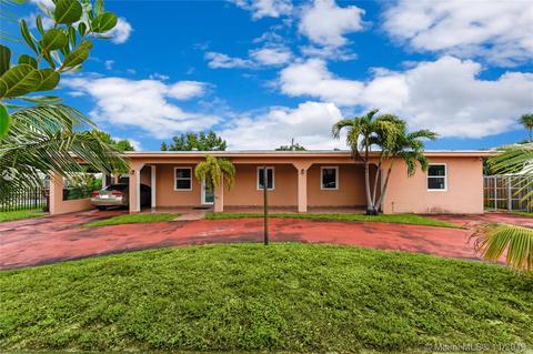 861 E 33rd St, Hialeah, FL 33013 photo 1