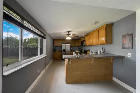 861 E 33rd St, Hialeah, FL 33013 photo 16