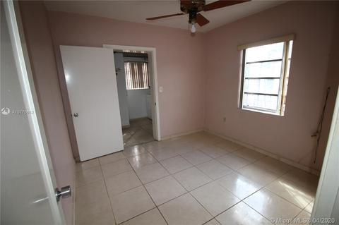 960 E 6th St, Hialeah, FL 33010 photo 15