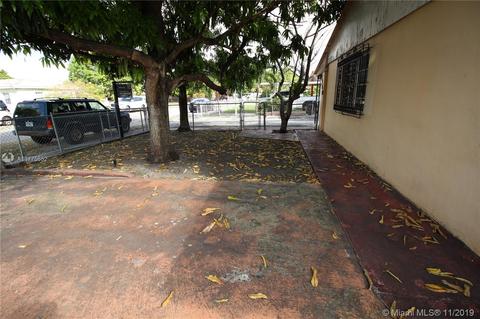 960 E 6th St, Hialeah, FL 33010 photo 3