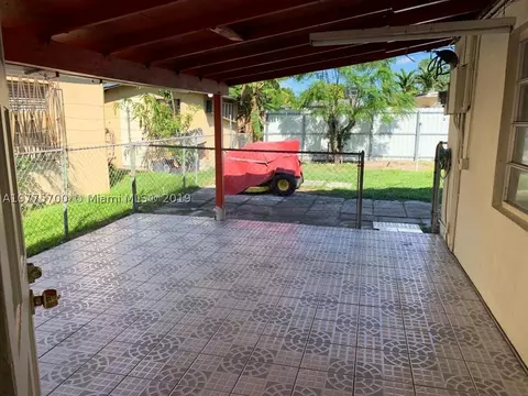 651 SE 3rd Pl, Hialeah, FL 33010 photo 19