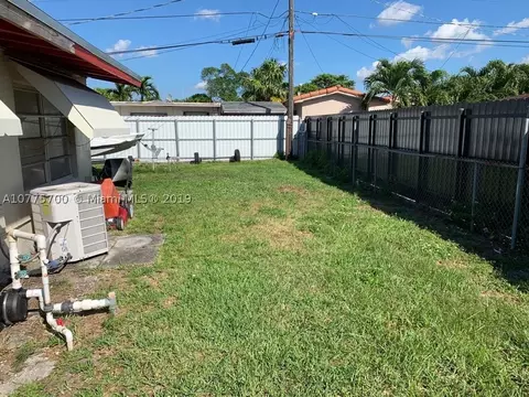 651 SE 3rd Pl, Hialeah, FL 33010 photo 14