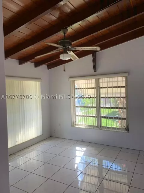651 SE 3rd Pl, Hialeah, FL 33010 photo 10