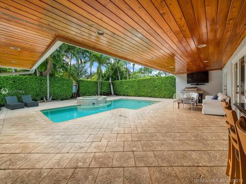 6910 Bottlebrush Dr, Miami Lakes, FL 33014 photo 19