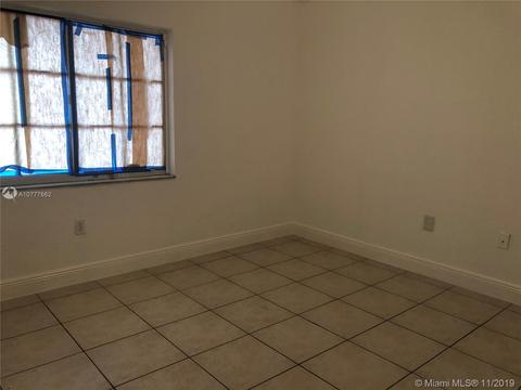 Undisclosed, Hialeah, FL 33018 photo 5