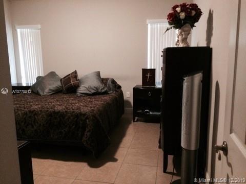 600 NE 1st Pl, Hialeah, FL 33010 photo 16