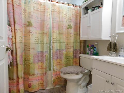 600 NE 1st Pl, Hialeah, FL 33010 photo 18