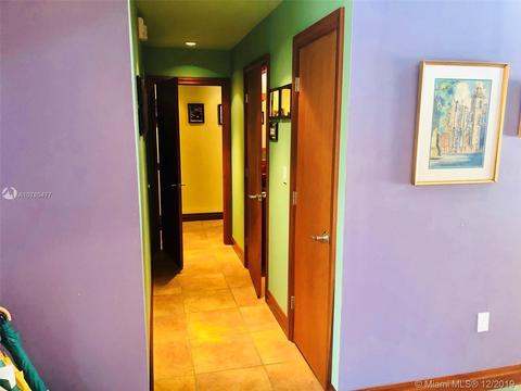 8564 NW 165th St, Miami Lakes, FL 33016 photo 11