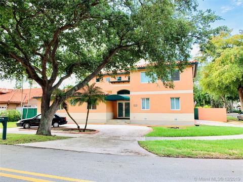 8564 NW 165th St, Miami Lakes, FL 33016 photo 1
