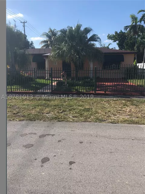 3420 E 8th Ln, Hialeah, FL 33013 photo 1