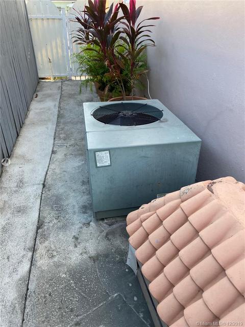 521 E 60th St, Hialeah, FL 33013 photo 13