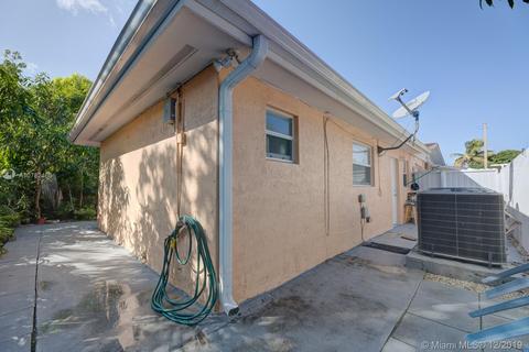 4792 NW 195th Ter, Miami Gardens, FL 33055 photo 5
