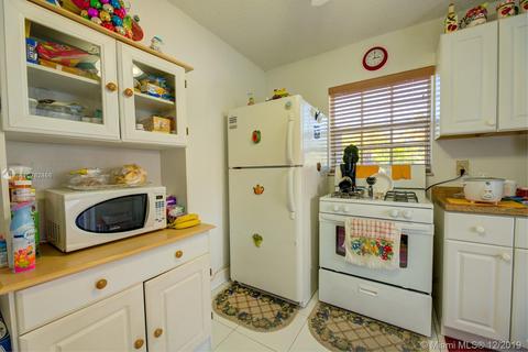 4792 NW 195th Ter, Miami Gardens, FL 33055 photo 2