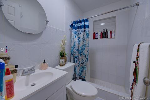 4792 NW 195th Ter, Miami Gardens, FL 33055 photo 3