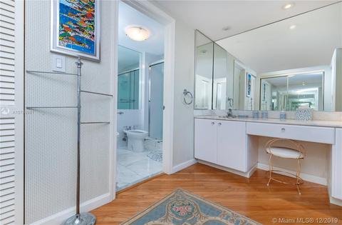Undisclosed, Key Biscayne, FL 33149 photo 16