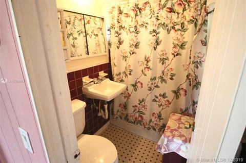 115 E 57th St, Hialeah, FL 33013 photo 11