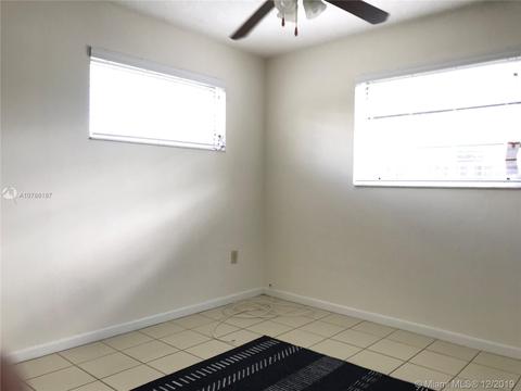 4666 W 6th Ave, Hialeah, FL 33012 photo 8