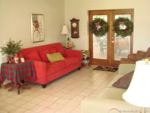 9935 Marlin Rd, Cutler Bay, FL 33157 photo 4