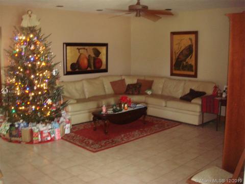 9935 Marlin Rd, Cutler Bay, FL 33157 photo 3