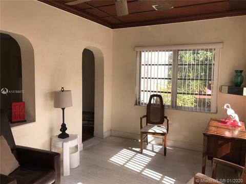 647 E 30th St, Hialeah, FL 33013 photo 6