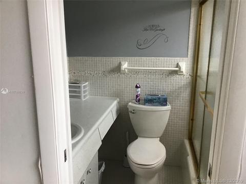 200 NE 12 #4C, Hallandale Beach, FL 33009 photo 18