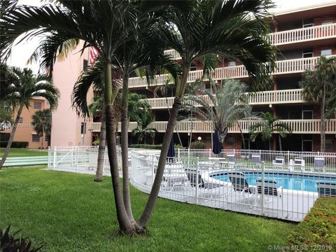 200 NE 12 #4C, Hallandale Beach, FL 33009 photo 6